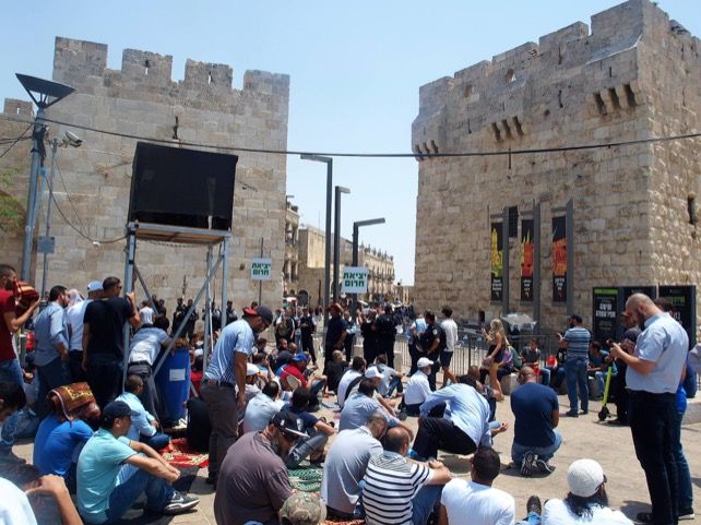 Conflicto palestino-israelí en la puerta Jaffa de Jerusalén. Foto: Manuel Cuenya
