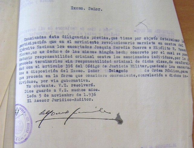 El documento judicial militar que exoneraba a Joaquín Heredia de todo lo que se le acusaba.