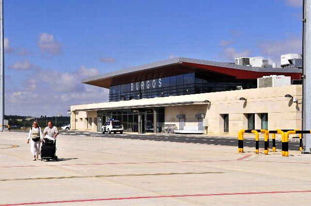 El aeropuerto de Villafría, en Burgos. Foto: BurgosNoticias.com.