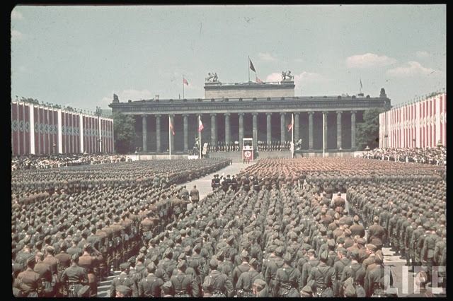 La Legión Cóndor formada al completo en Berlín el 6 de junio de 1939.