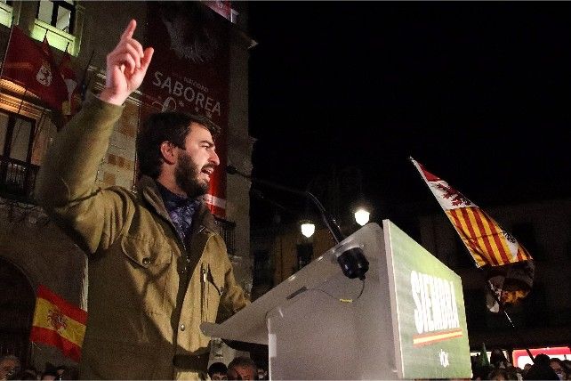 Santiago Abascal vox campaña elecciones 13f 2022 autonómicas candidato Juan García Gallardo cortes castilla león política