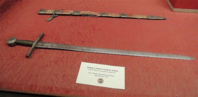 La espada del que fuera Juan I de León, conservada en la Catedral de Toledo. // Wikimedia