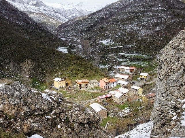Vista de Casasuertes, en el municipio leonés de Burón/ Héctor Fuente